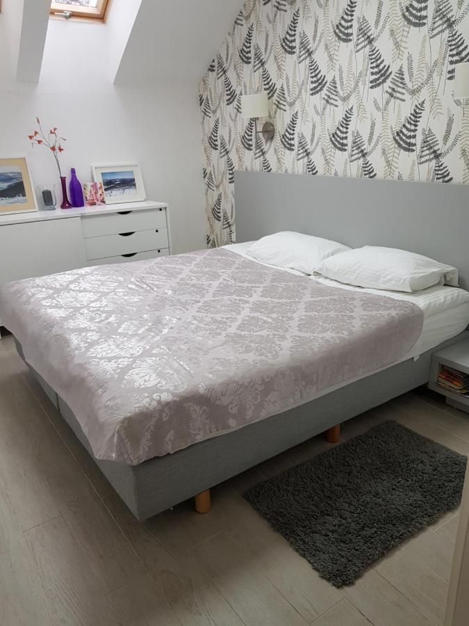 Apartament Czarna Gora Livigno Lägenhet Sienna  Exteriör bild